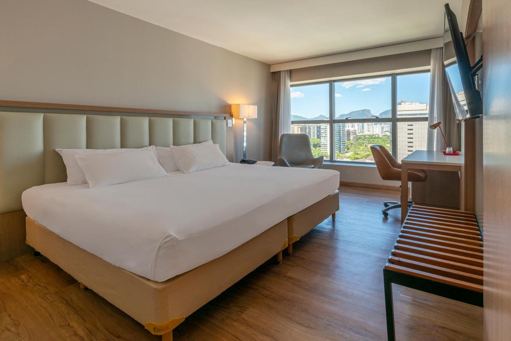 Pestana Rio Barra Hotel 4*